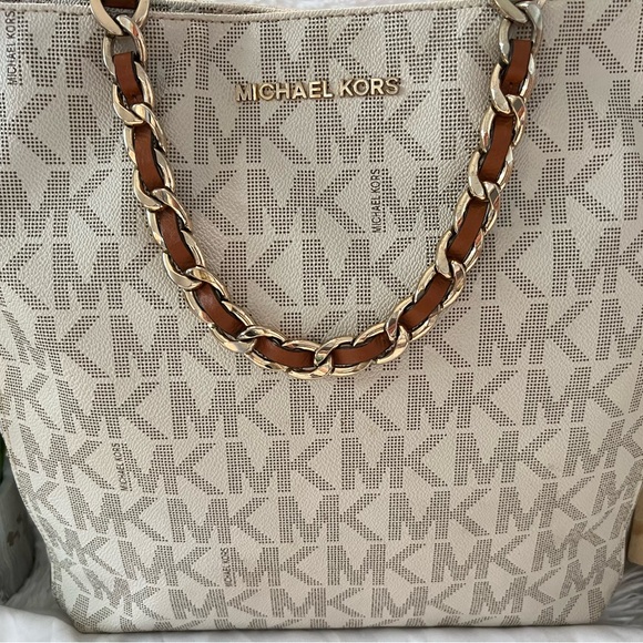 Michael Kors large Harper East West Signature Tote Handbag - LIKE NEW! - Picture 2 of 16